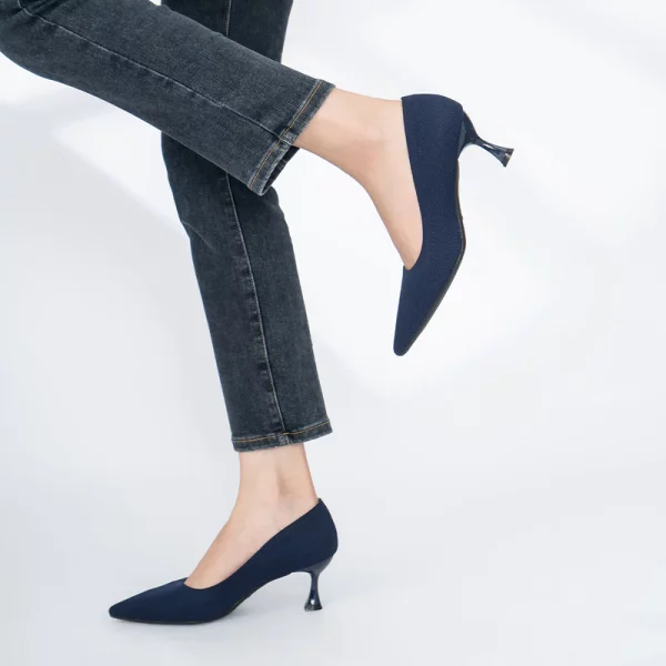 Pointed-Toe Low Heel Knit Pumps for Stylish Comfort